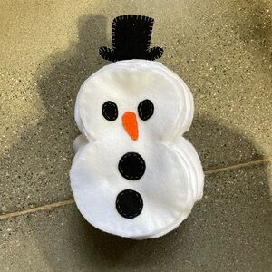 Snuffle Mat For Cats or Dogs: Hunt And Seek Treats!